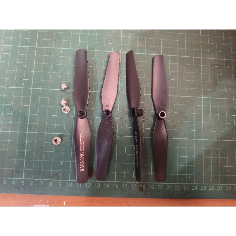Propeller Visuo XS816 Drone Battleshark