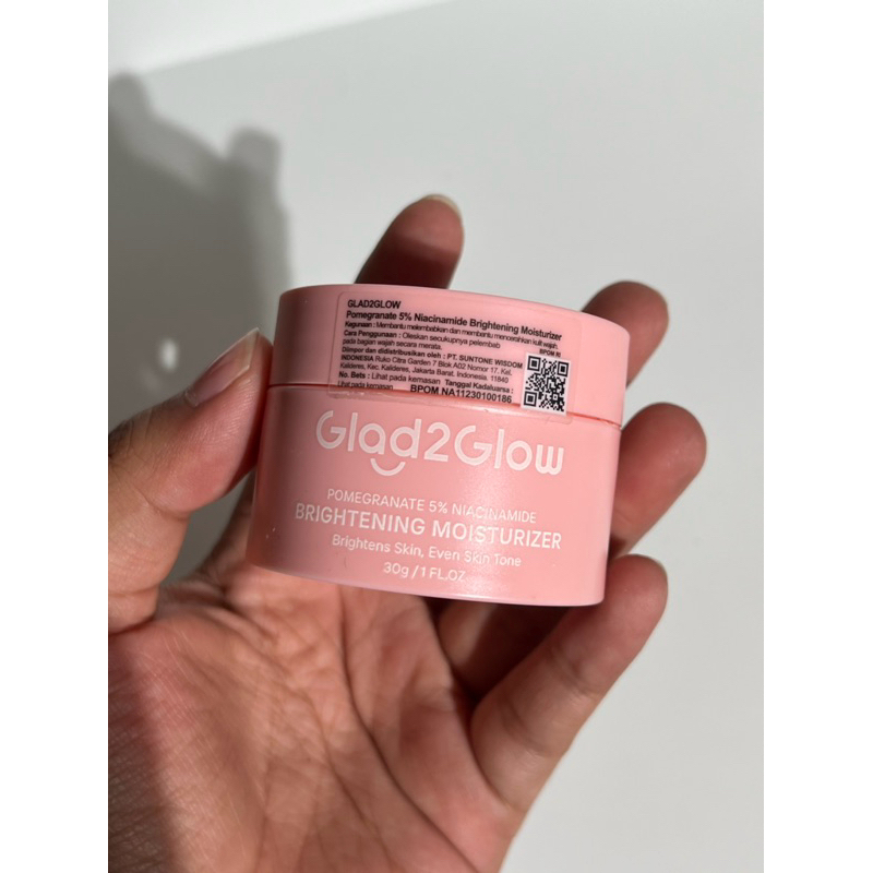 glad2glow brightening moisturizer pink