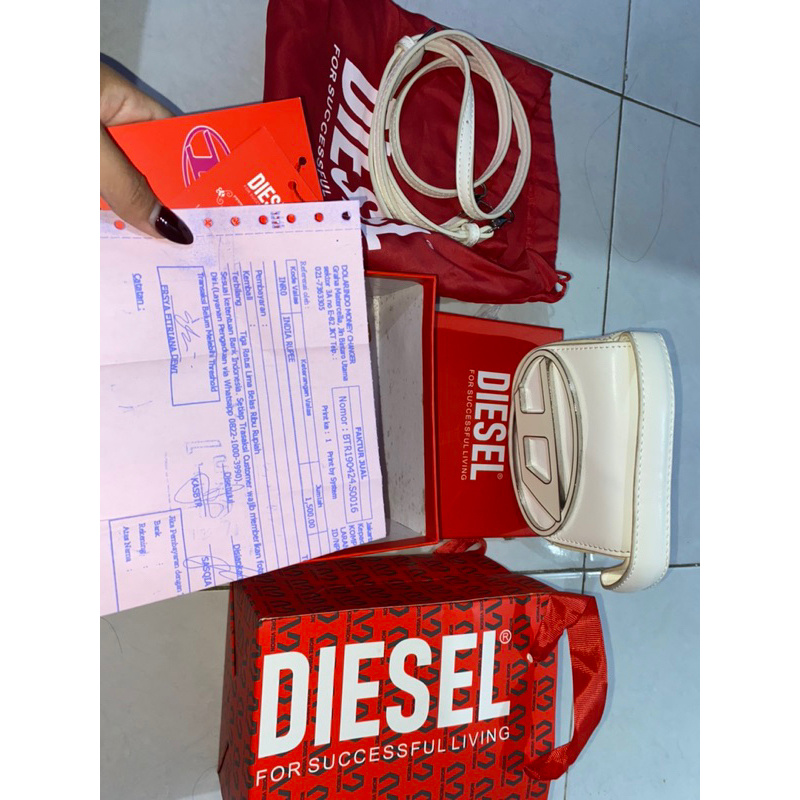 Preloved Mini Diesel White Premium Sling Bag Shoulder Bag