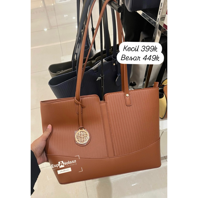 [espanolasz] FLASH SALE  Hush Puppies sling bag 100% original store