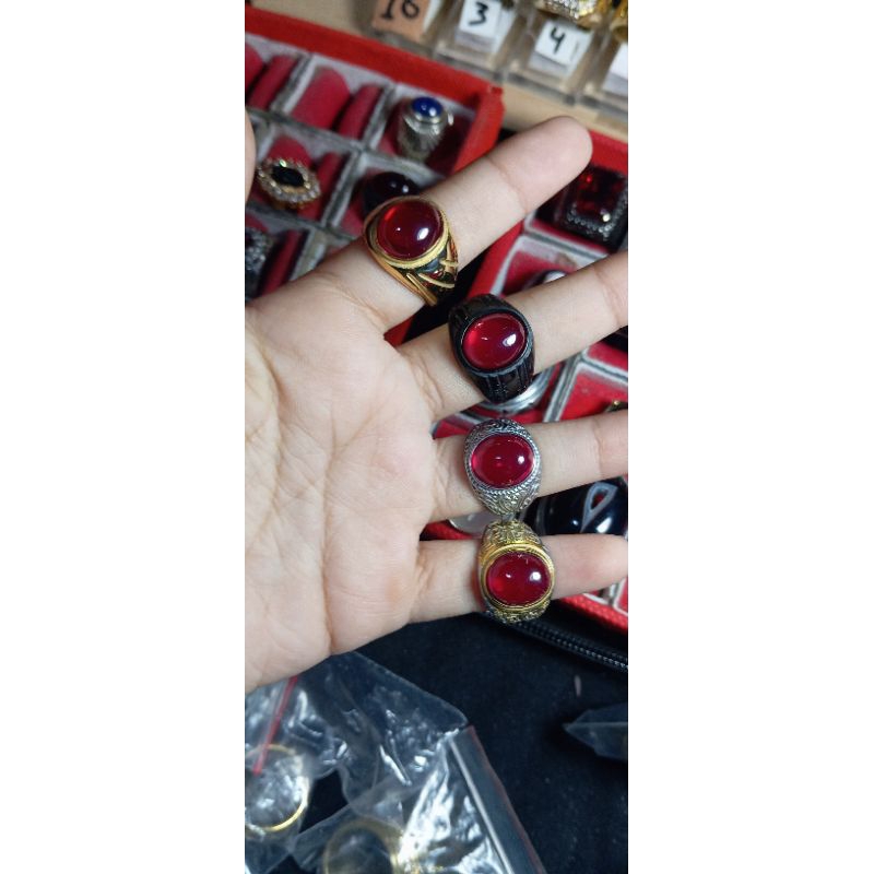 Batu akik merah siem