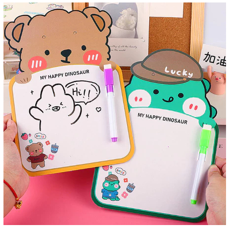 

TKKH PAPAN TULIS MINI LUCU Papan Tulis Mini Anak Karakter Lucu / Papan Tulis Anak Free Spidol Bisa Dihapus Dan Tali Gantung / Papan Tulis Mini