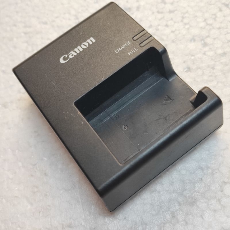 Battery charger kamera CANON LC-E10E original 8,3V 0,58A