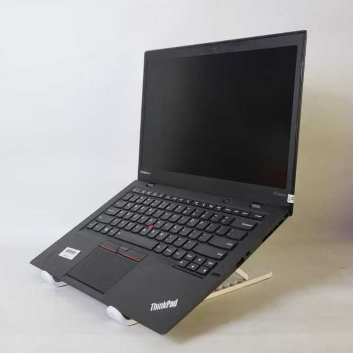 Lenovo X1 CARBON