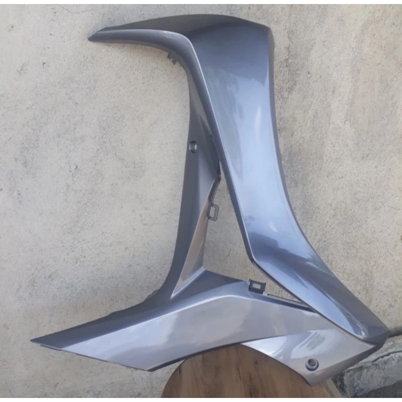 Sayap kanan Supra x125 helm in silver ORI ahm