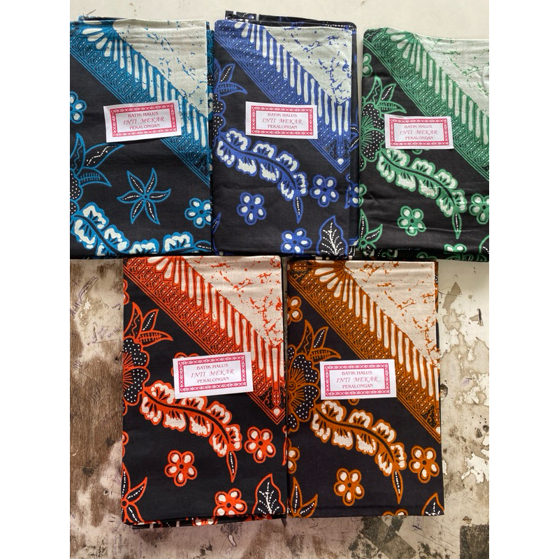 Taplak Meja Kain Batik Halus / Taplak Meja Guru