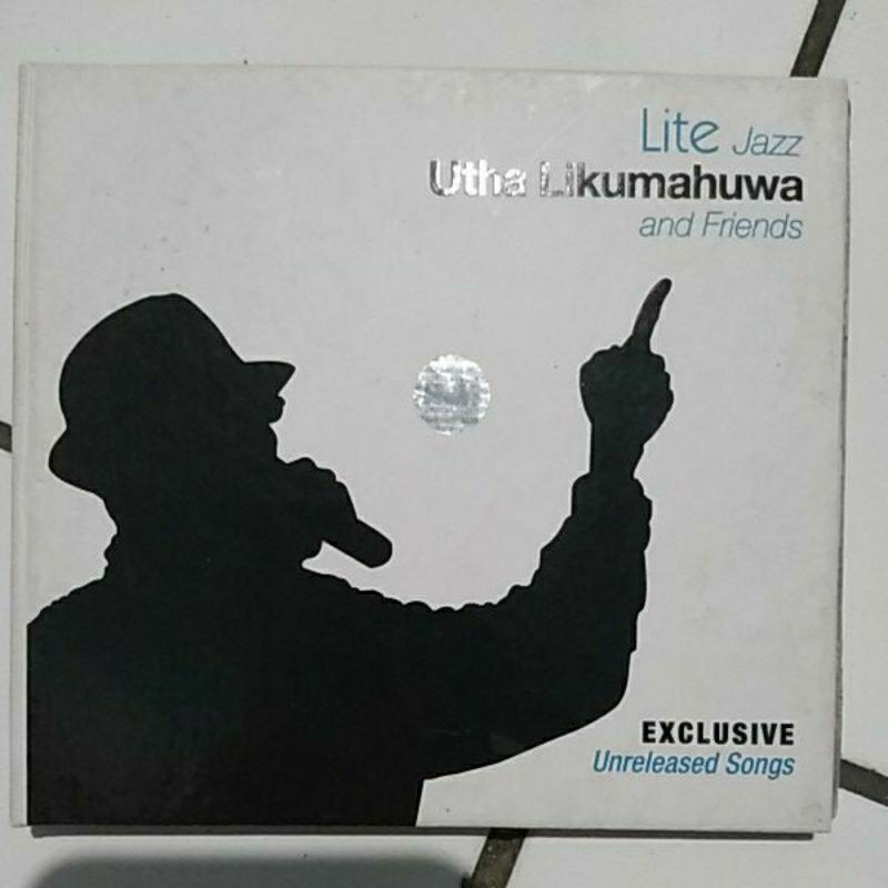 LIFE JAZZ UTHA LIKUMAHUWA AND FRIENDS. CD ORIGINAL