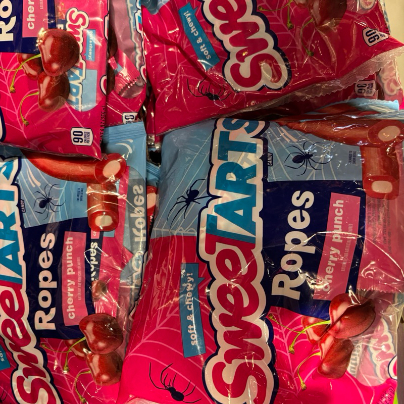

Sweettars ropes halloween candys
