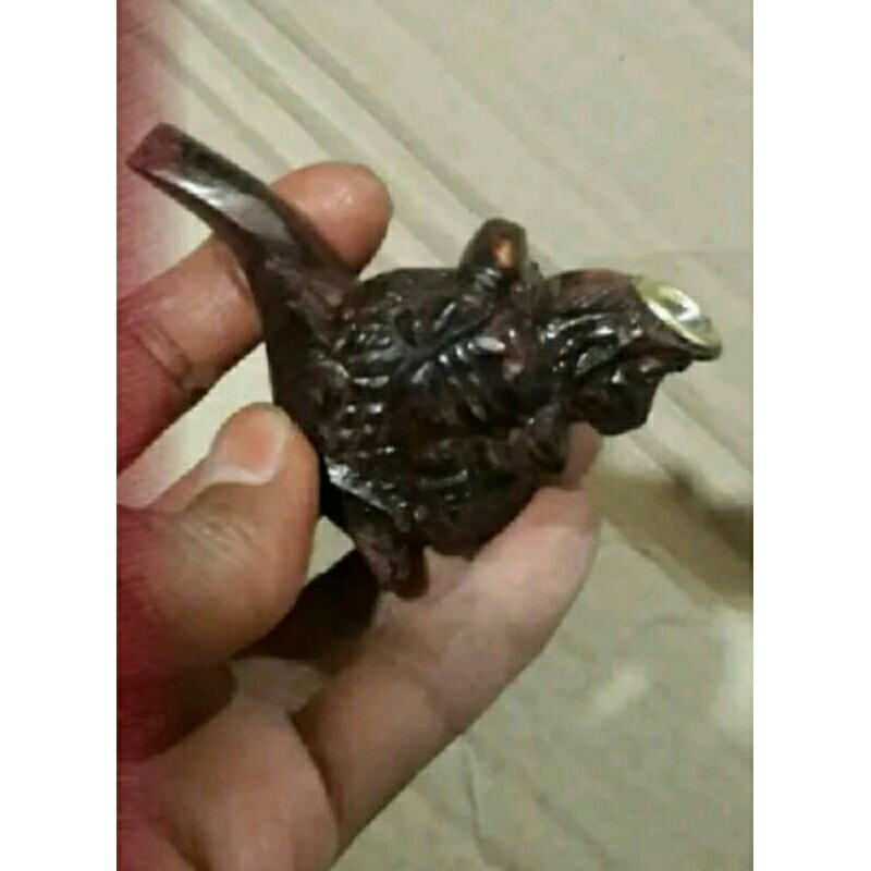 Pipa  once.ukir semar
