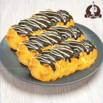 

Eclaire Coklat fla coklat & Soes Fla Vanila top bread