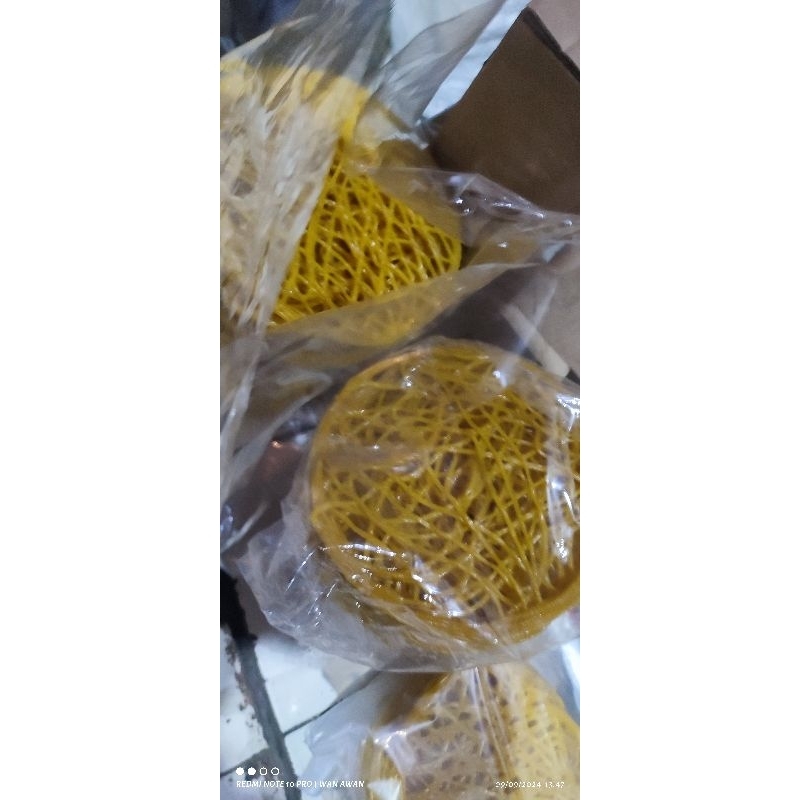 

krupuk mie jumbo mentah