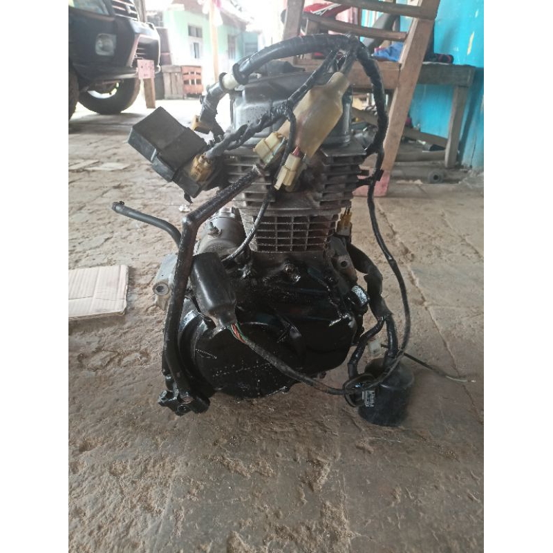 mesin set New Megapro karbu