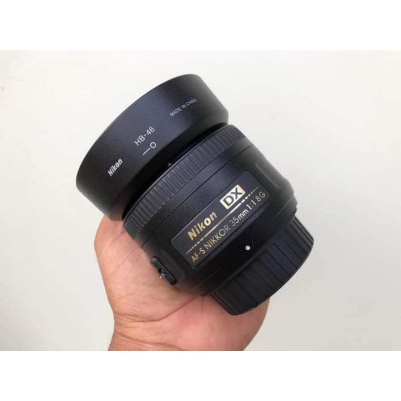 Lensa Nikon 35mm F1.8