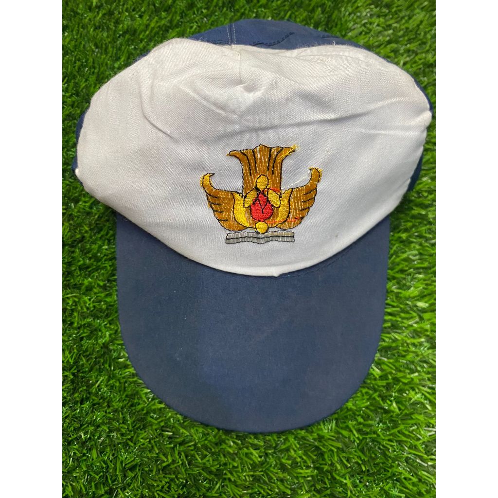 

Topi SMP