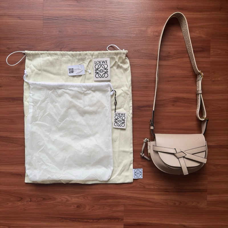 [BACA DESKRIPSI] PRELOVED LIKE NEW LOEWE Mini Gate Dual Bag in Sand
