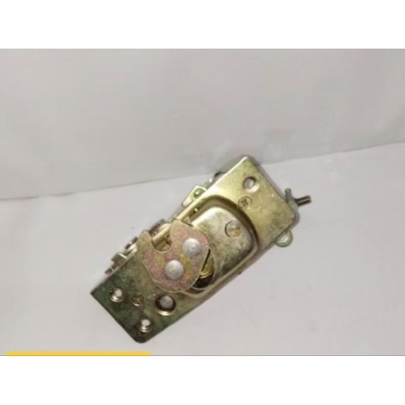 door lock pintu bagasi katana