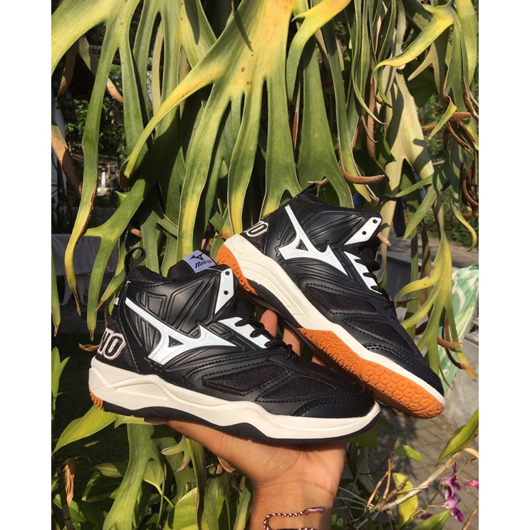 Seller Resmi  Sepatu Voli anak Mizuno size 3337