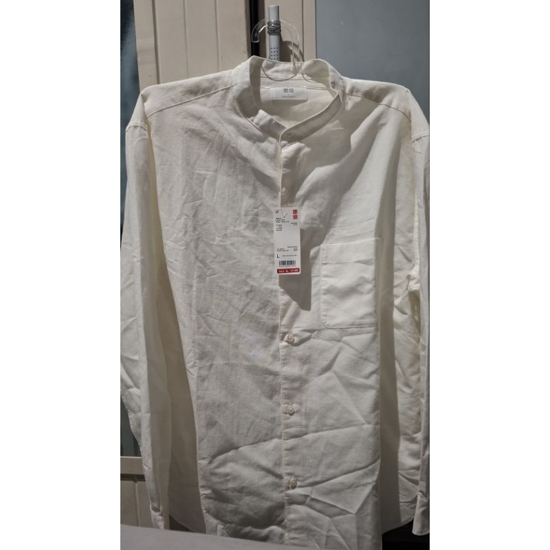 JASTIP KEMEJA UNIQLO OFF WHITE SIZE L