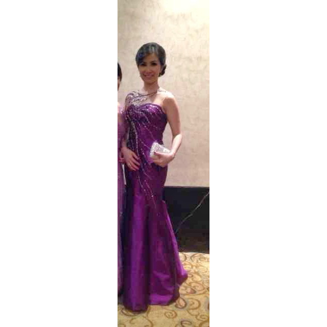 dress pesta panjang/ long party dress
