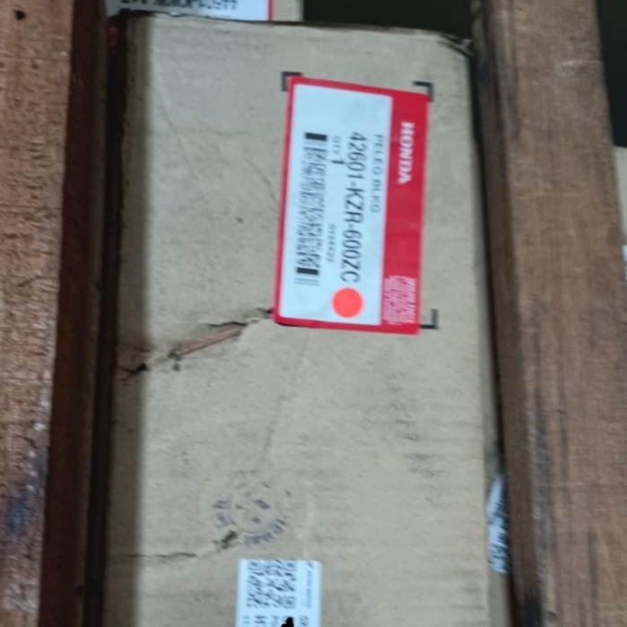 VELG RACING BELAKANG VARIO TECHNO 125 42601-KZR-600ZC