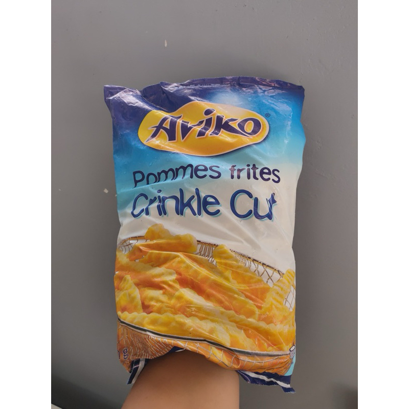 

KENTANG AVIKO CRINKLE CUT 1KG/ KENTANG ENAK/ KENTANG MURAH / KENTANG VIRAL