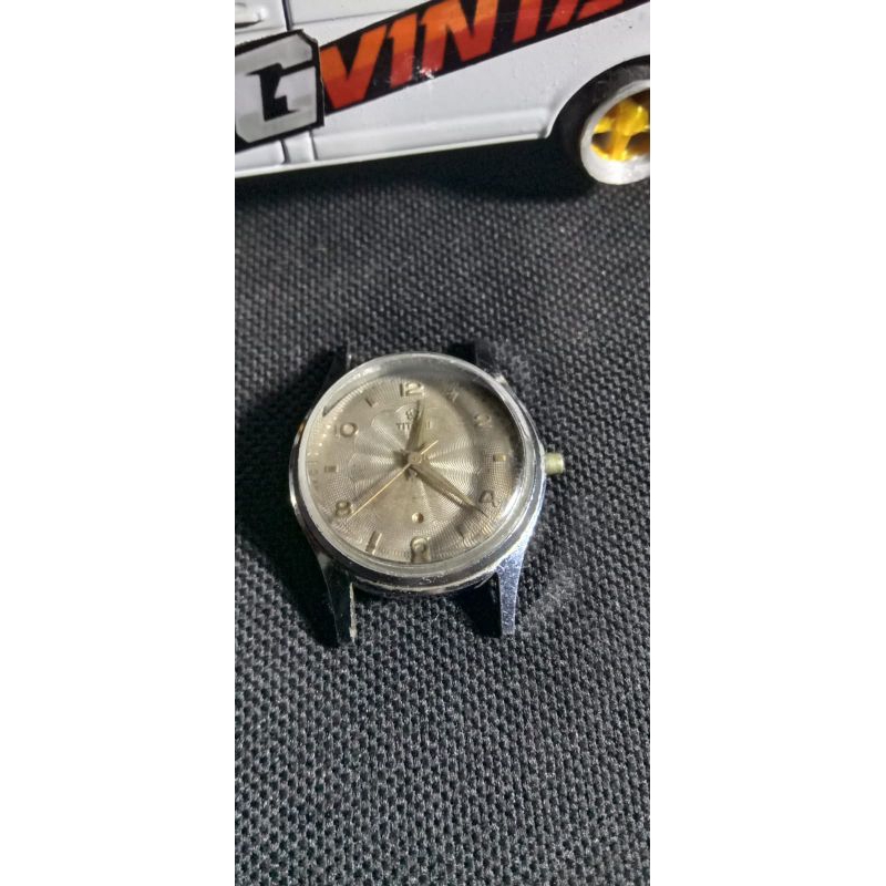 jam bekas manual kuno titoni dim 3.2
