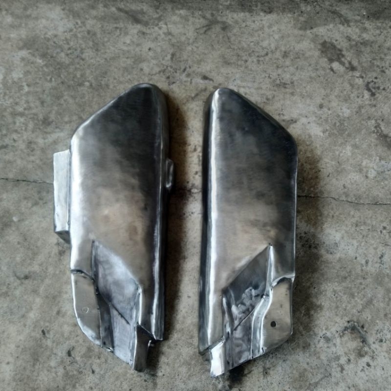 Tepong Aki Besi Astrea Grand
