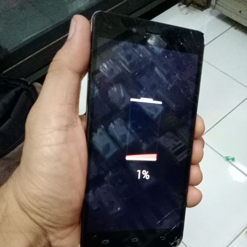 Mesin infinix hot 4 pro/hp bekas normal/X556-lte