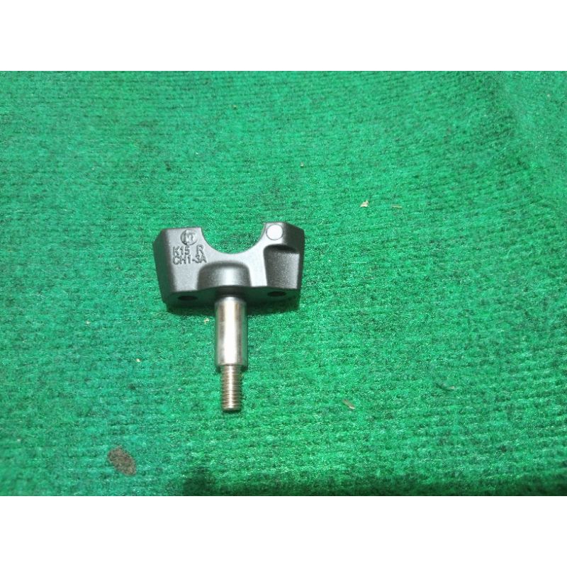 dudukan raiser bawah kanan stang motor CBR 150R LED R