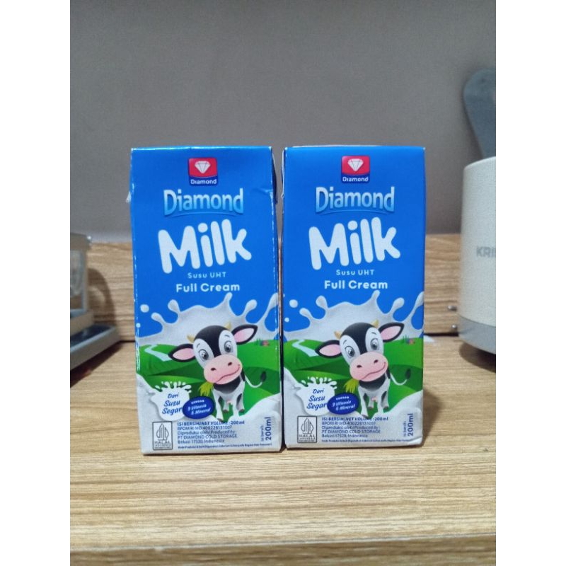 

Diamond UHT Milk Full Cream Uk.200 ml