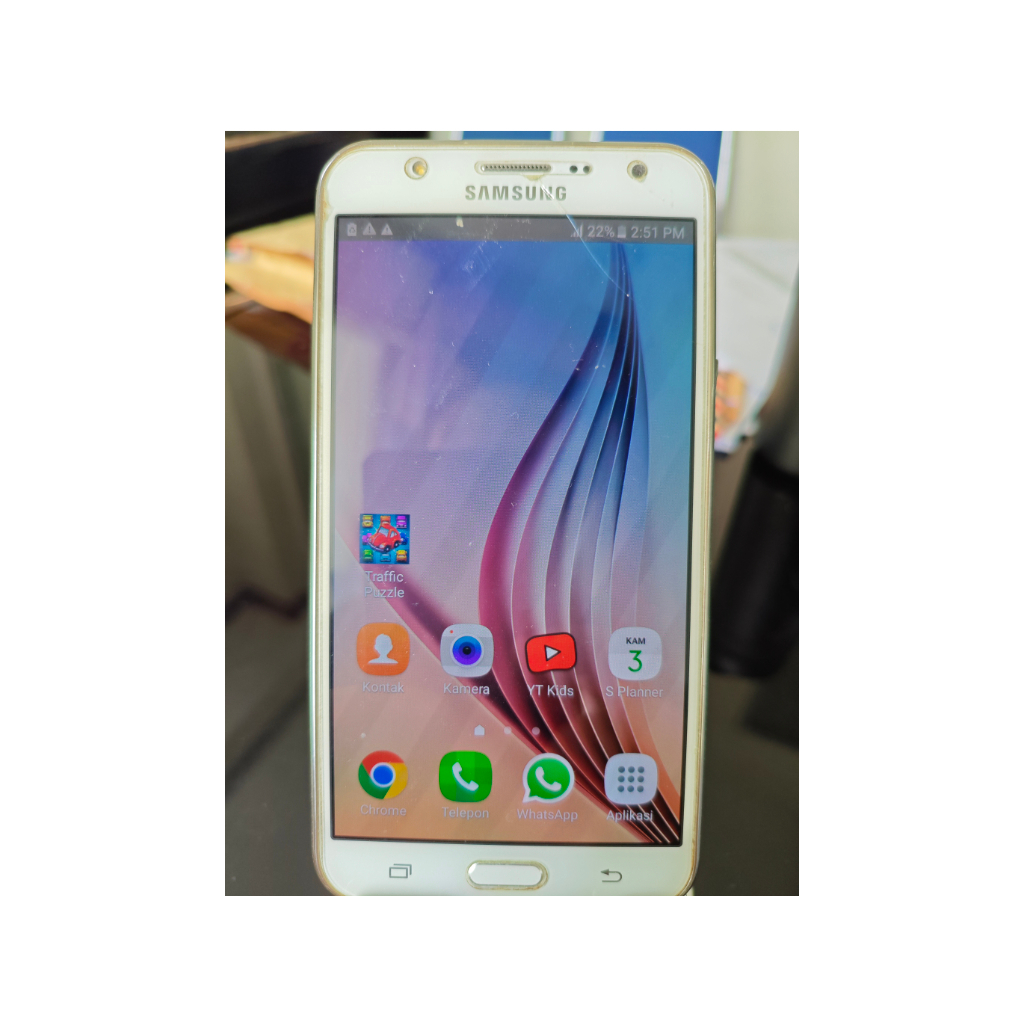 Samsung Galaxy DUOS J7 2015 J700F