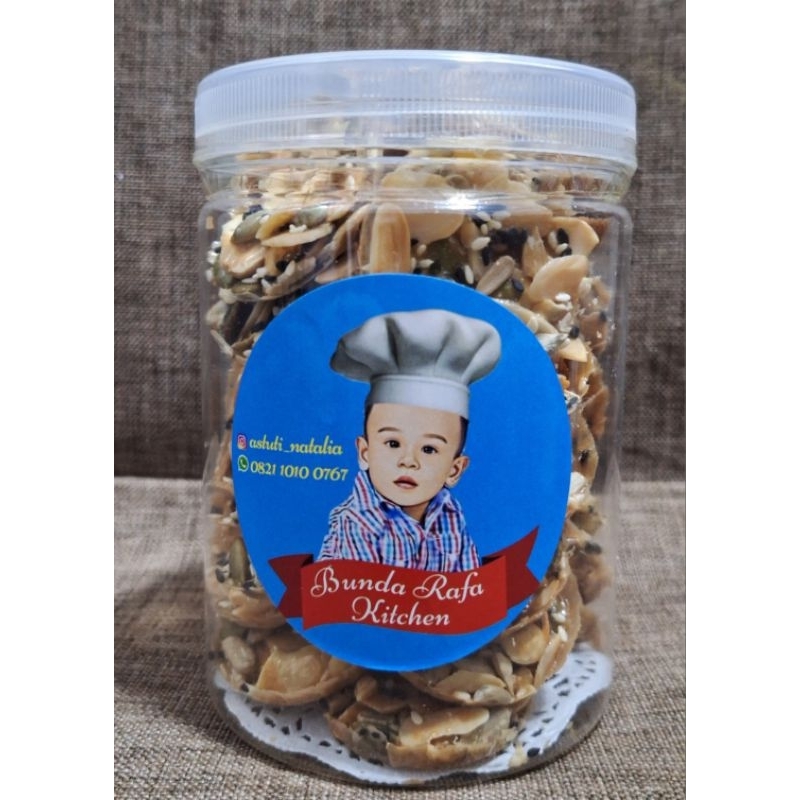 

Florentine Cookies in Jar