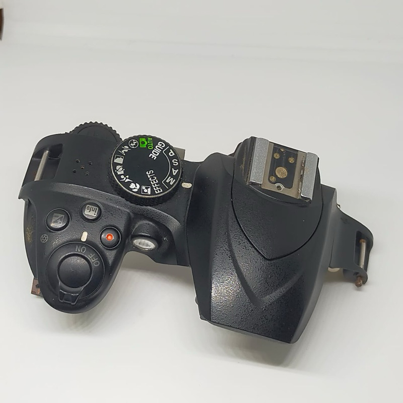 Top coverKamera Nikon D3400 d3400