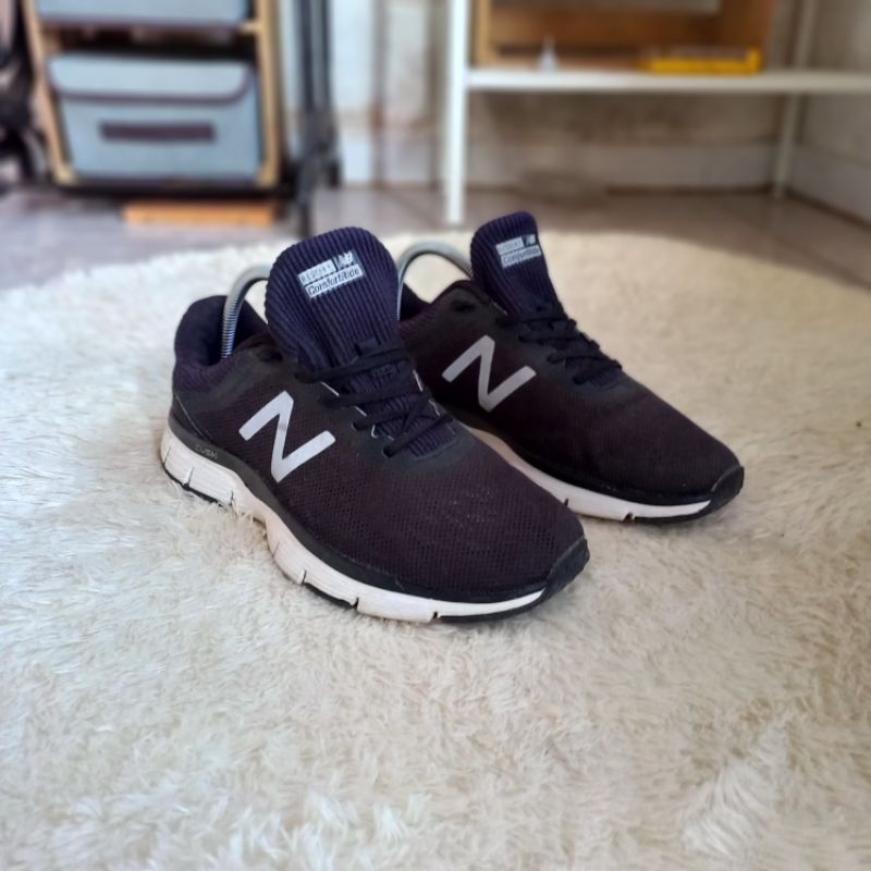 sepatu running New Balance RISEM 2 ComfortRide original second preloved bekas sepatu lari