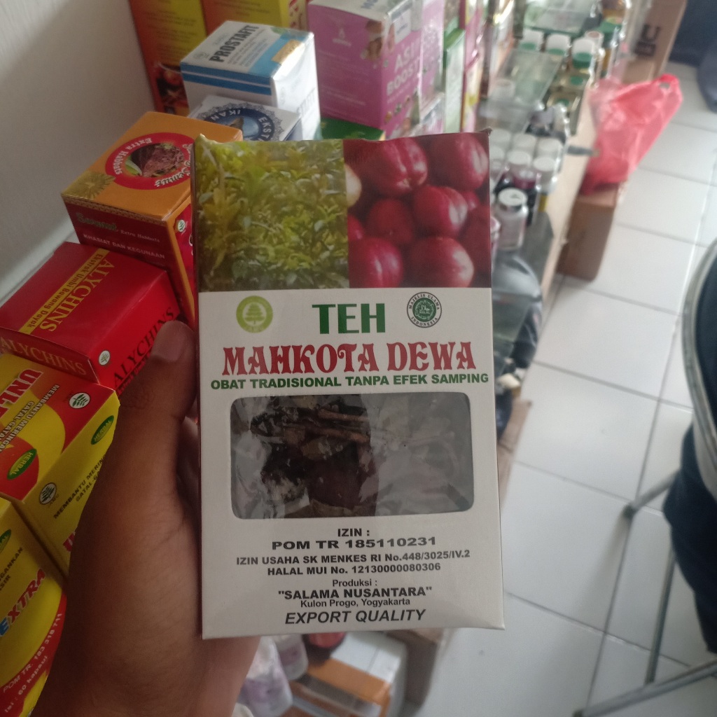 

Minuman tradisional khas jogja, bahan alami dari rempah rempah asli Indonesia. komposisi gula batu jahe merah secang cengkeh daun pala daun kayu manis manfaat menghangatkan badan, menjaga kesehatan tubuh, anti oksidan, anti bakteri, melegakan tenggoroka