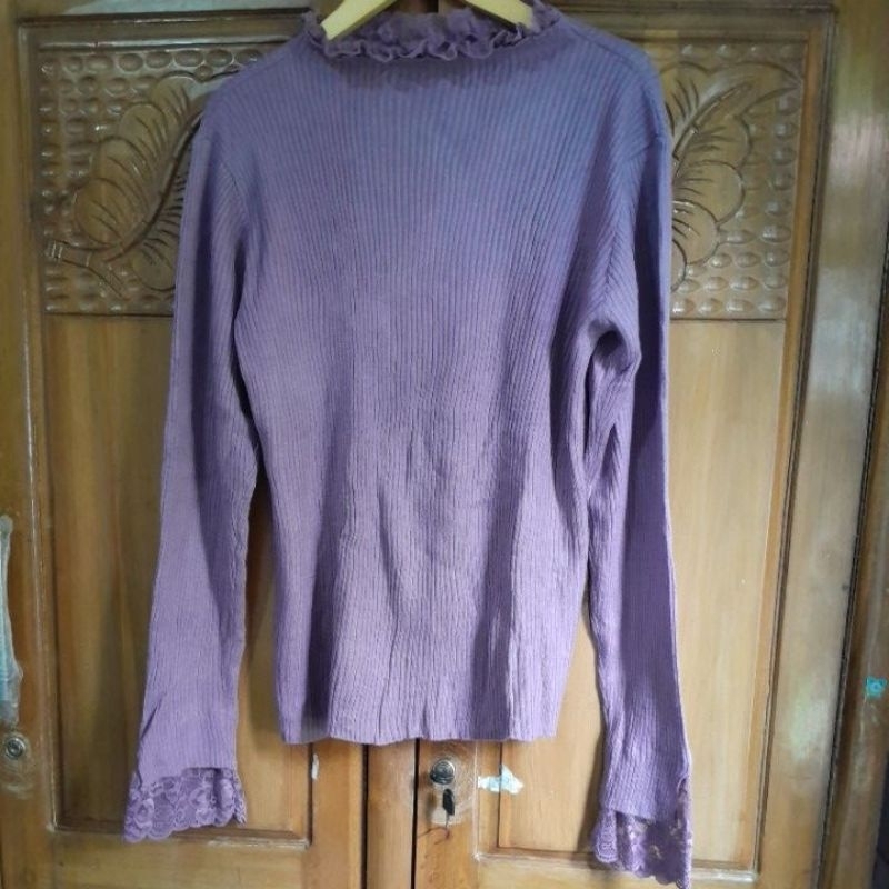 atasan rajut mauve renda