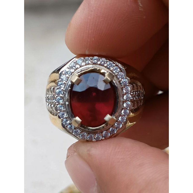 red garnet umbalite memo lab