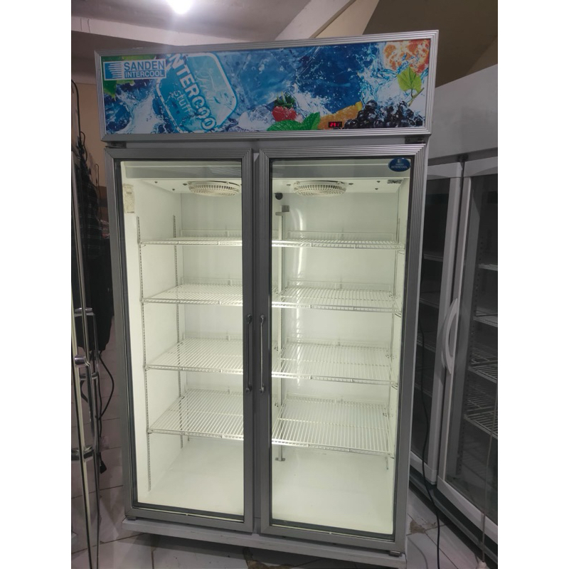 showcase chiller 2 pintu second bergaransi