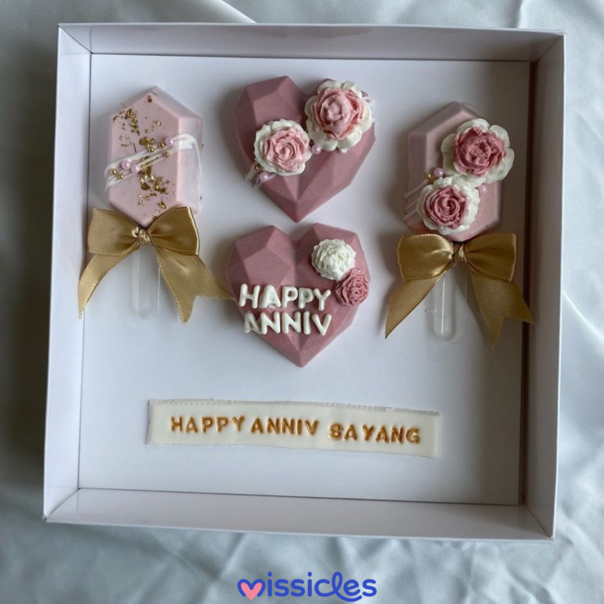 

(bisa dadakan, bisa h-1) Kue Anniversary | Anniv/Kado Anniversary/Hampers Anniv/ Anniversary Gift/Hadiah Anniversary/Hadiah Pacar/Custom Gift Anniv/Custom Gift