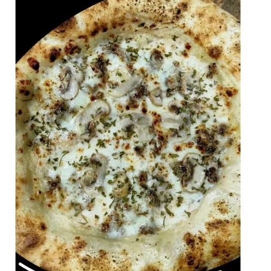 

CARBONARA BEEF MUSHROOM PIZZA