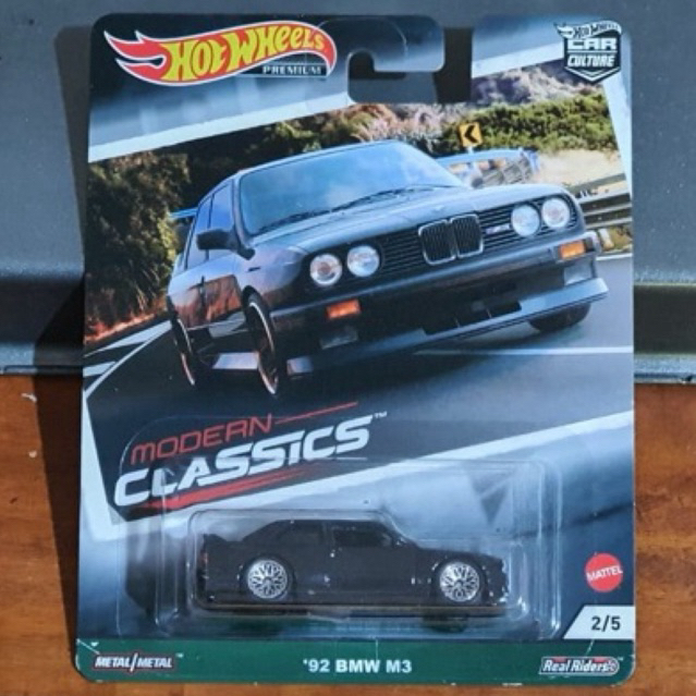 hotwheels premium modern classics 92 bmw m3