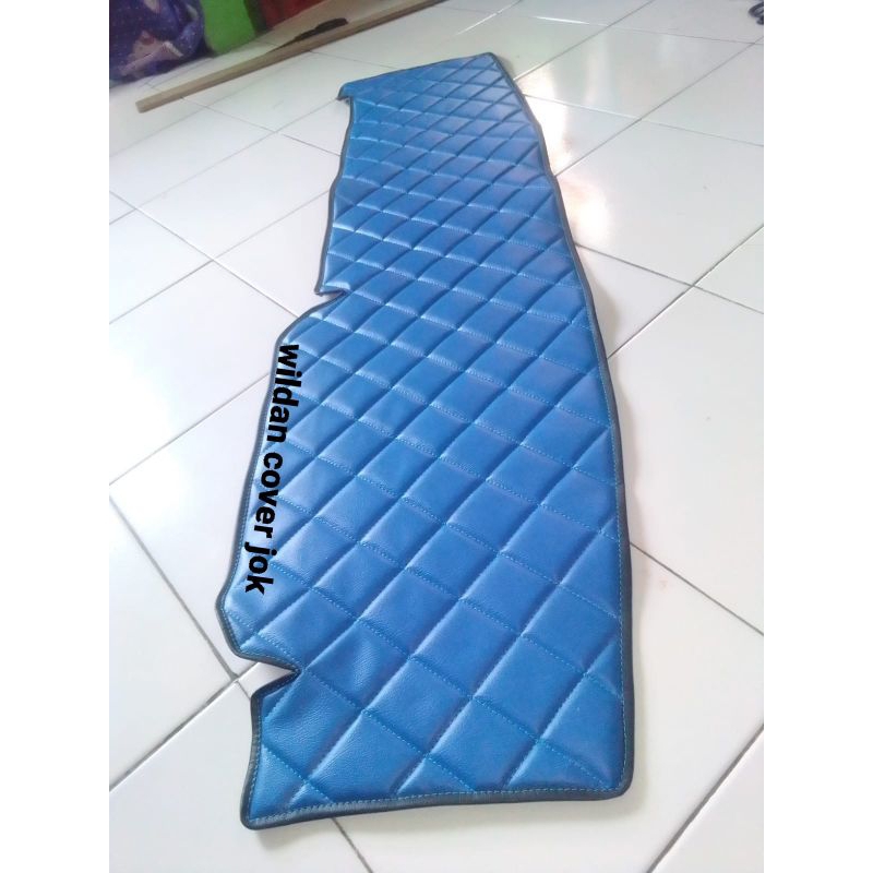 cover dashboard mobil kijang kapsul /  lgx/ lsx