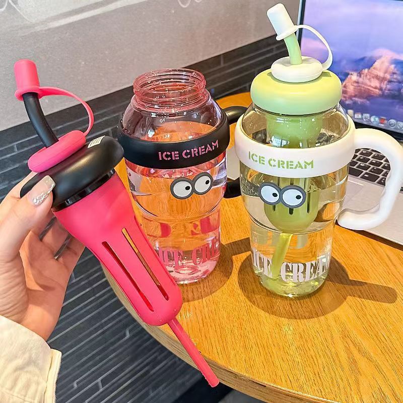Tumbler Botol Air Minum Jumbo Kapasitas 1300ML Besar Botol Air Anak Jumbo Premium dengan Sedotan Tum