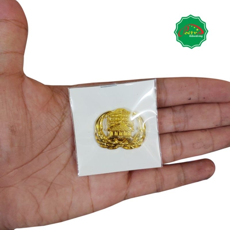 Pin Korpri Kuningan Cor Lapis Resin