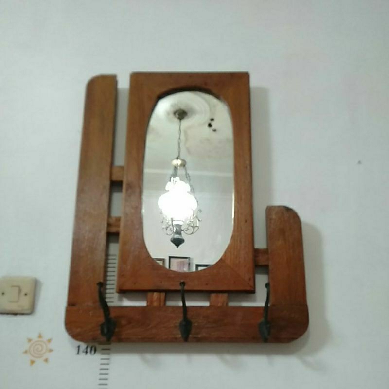 Cermin kuno kapstok jati vintage lawasan rustik packing kayu