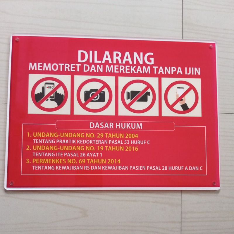 

Akrilik Dilarang memotret dan mengambil gambar