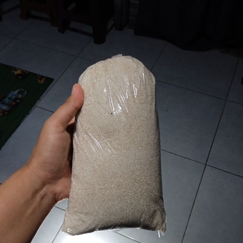 

GULA PASIR LOKAL 1 KG ,ECER GULA PASIR LOKAL DI JAMIN BERSIH