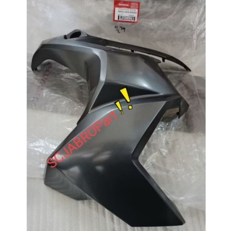 64501 K0W NA0...COVER R FRONT SIIDE ..NEW HONDA ADV 160..ORI AHM
