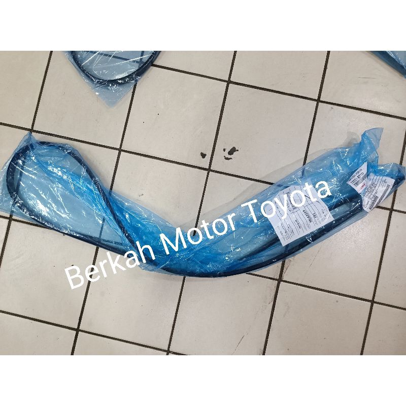 Karet Roof Atap Atas Avanza Xenia 2005 2006 2007 2008 2009 2010 2011 Original