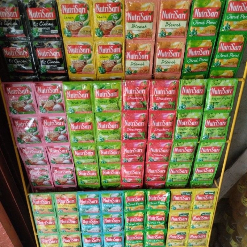 

nutrisari saset 1renceng isi 10pcs rasa buah bervitamin
